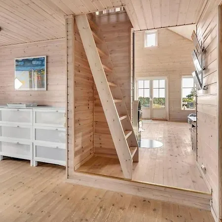 Coastal Surrounded By Nature In Sogne Feriehus Kristiansand